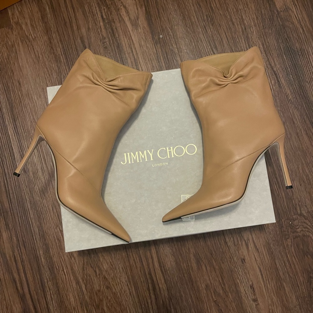 Jimmy Choo Nappa Leather Carmel (Size 40)